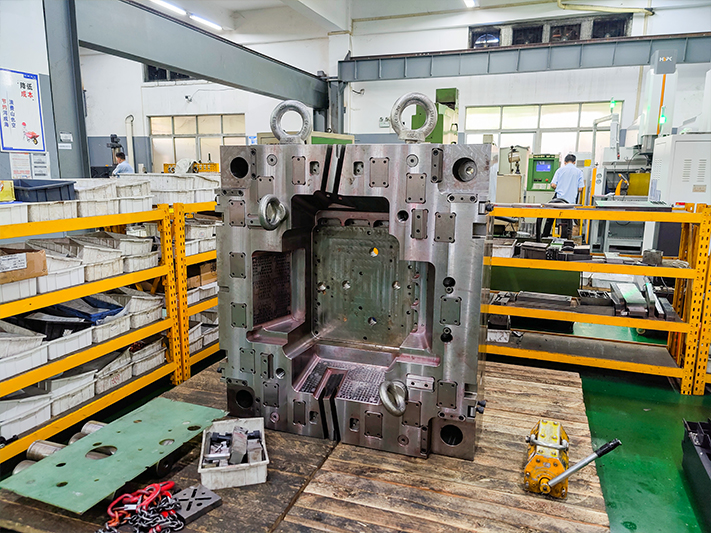 广东永超塑胶模具厂家开模车间实拍图片