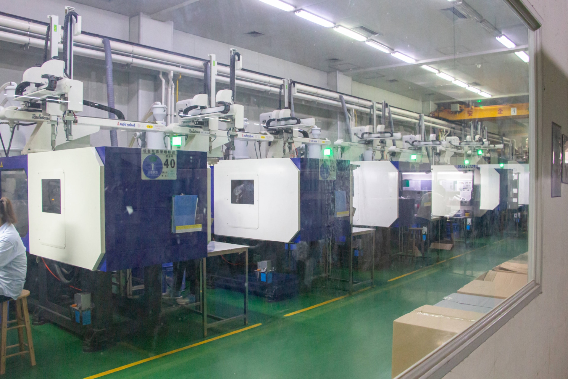 东莞永超塑胶注塑模具厂家注塑车间实拍