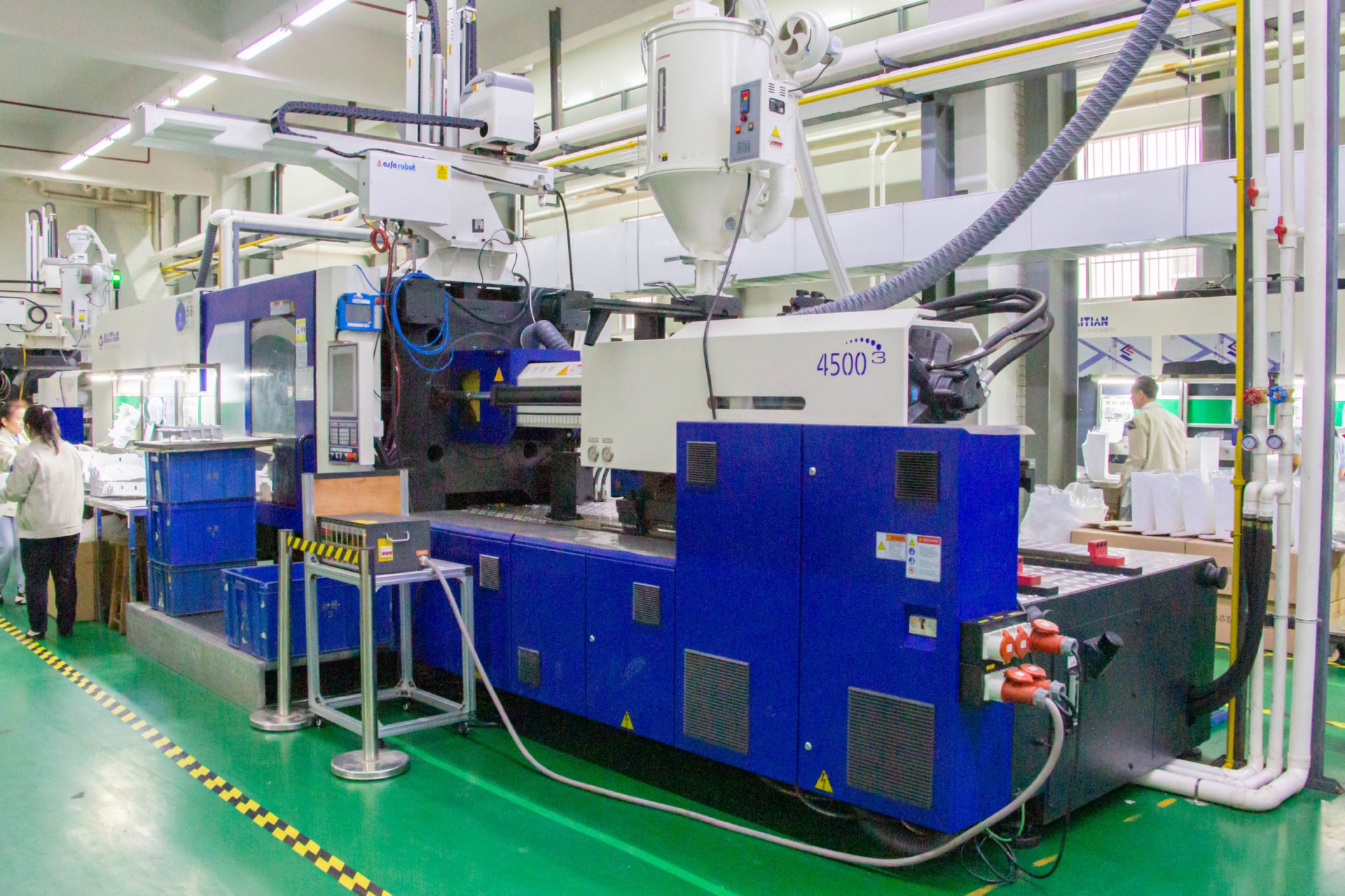 广东永超注塑模具加工厂家注塑加工车间实拍图片