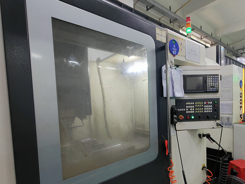 广东永超塑胶模具厂家开模车间实拍图片