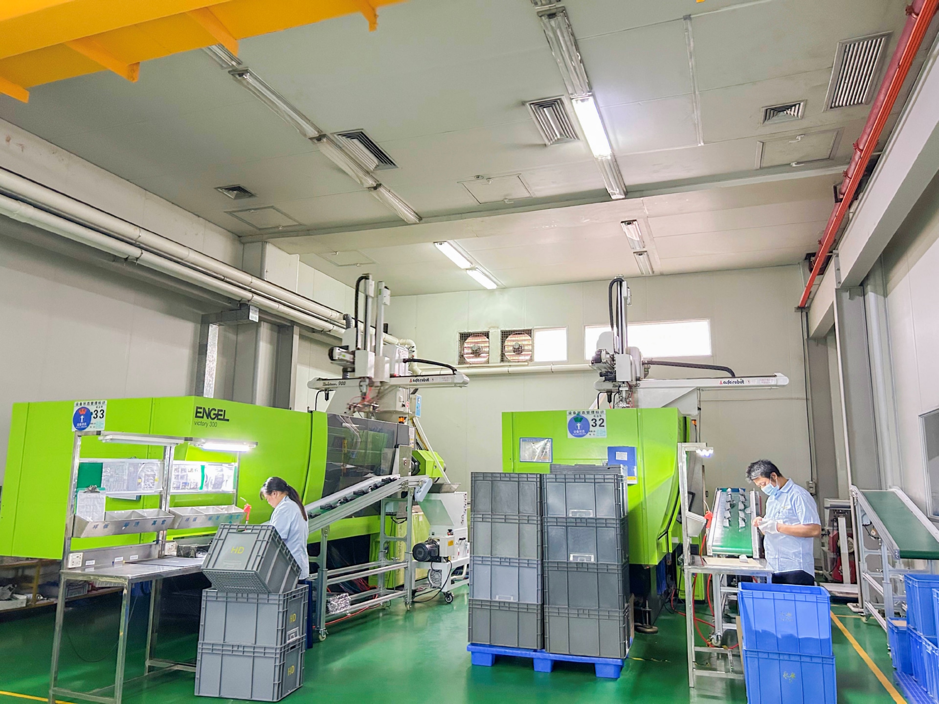 东莞永超塑胶科技公司二厂注塑车间实拍