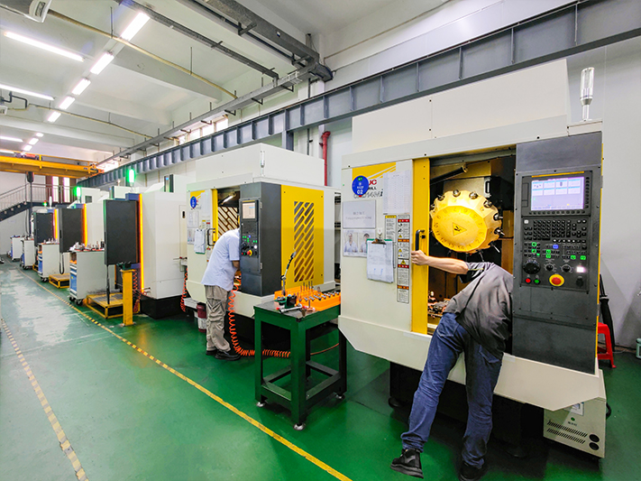 广东永超塑胶模具厂家开模车间实拍图片